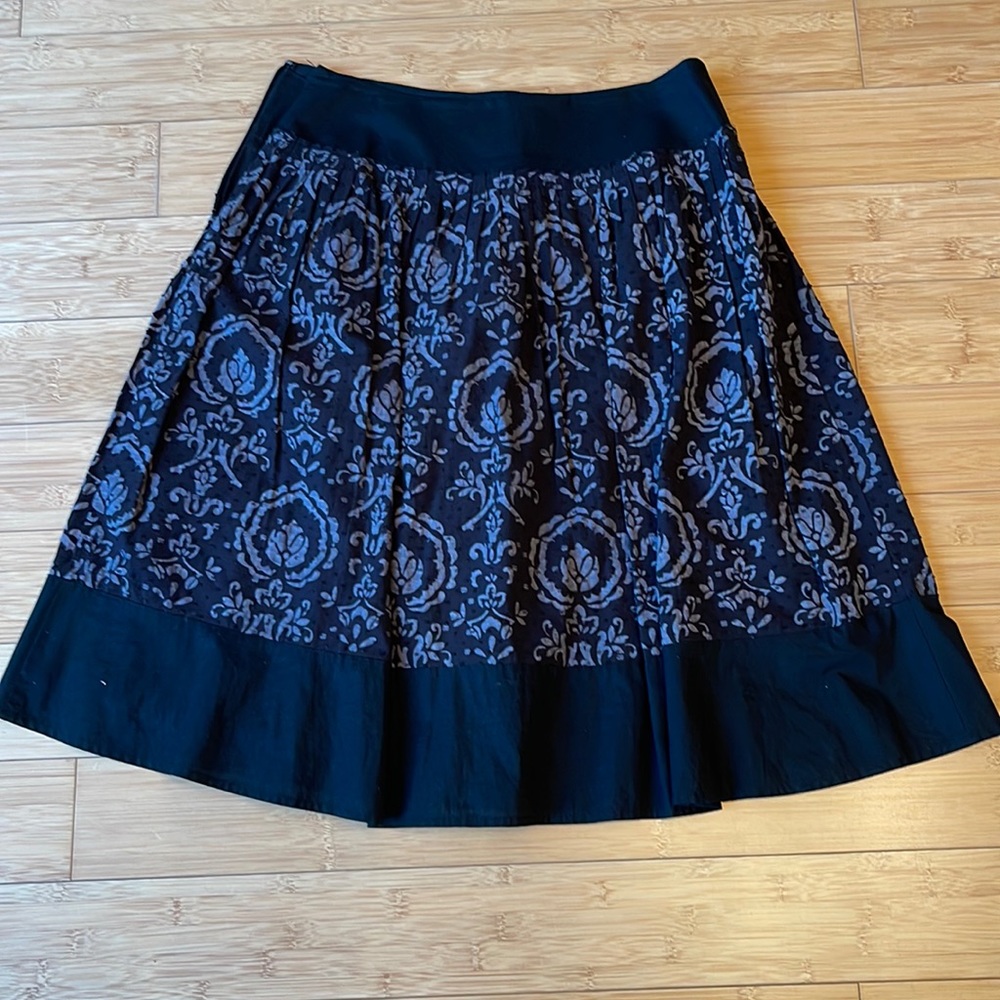 Ann Taylor Loft Damask Skirt size 4 Cotton Lined Clip Dot black